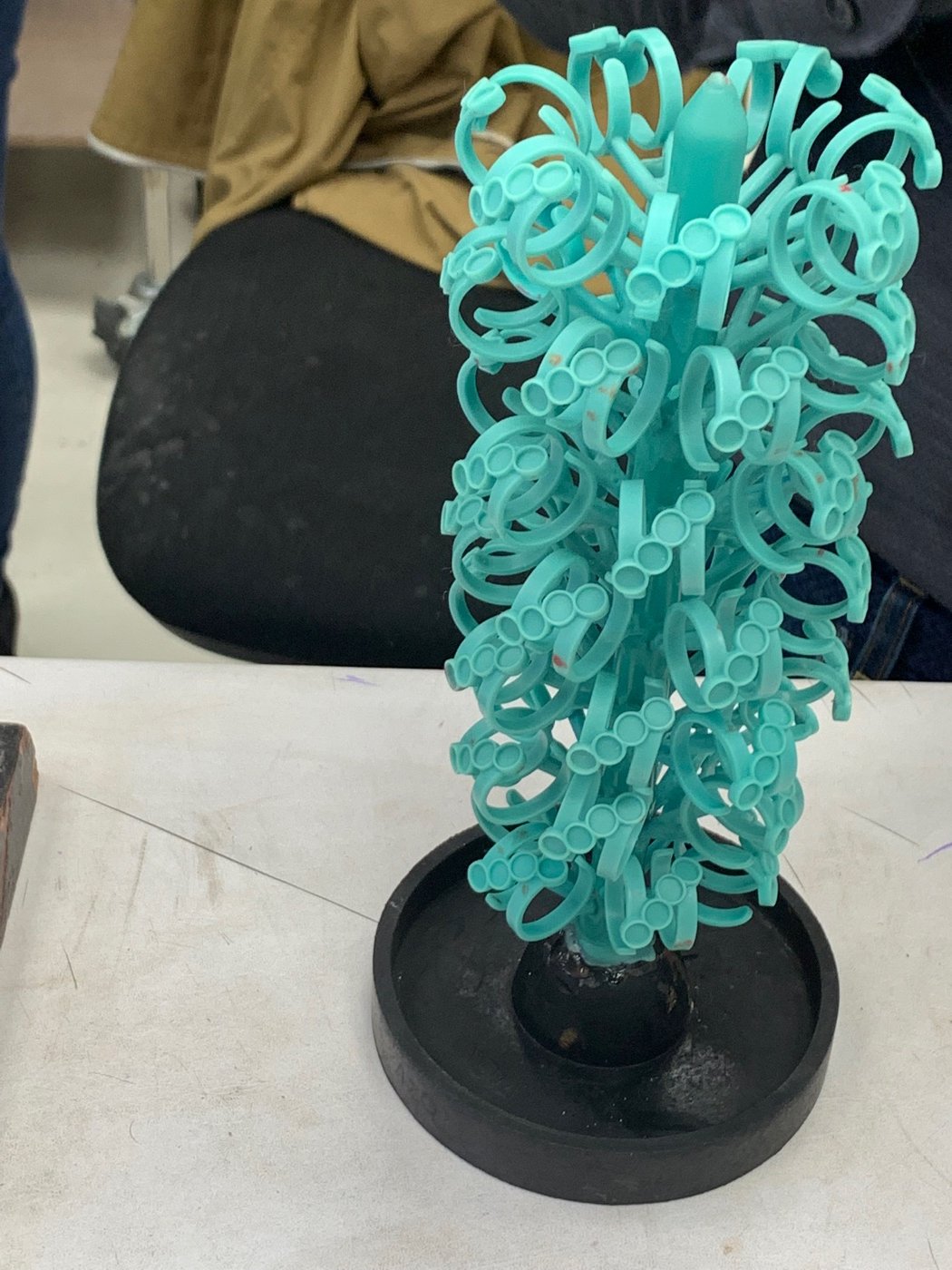 Modelos de cera en el taller de joyería